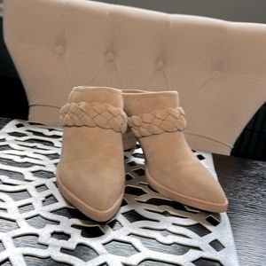 Dolce Vita booties